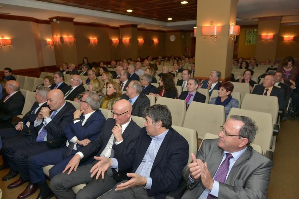 Toma de posesión en el Colegio de Médicos