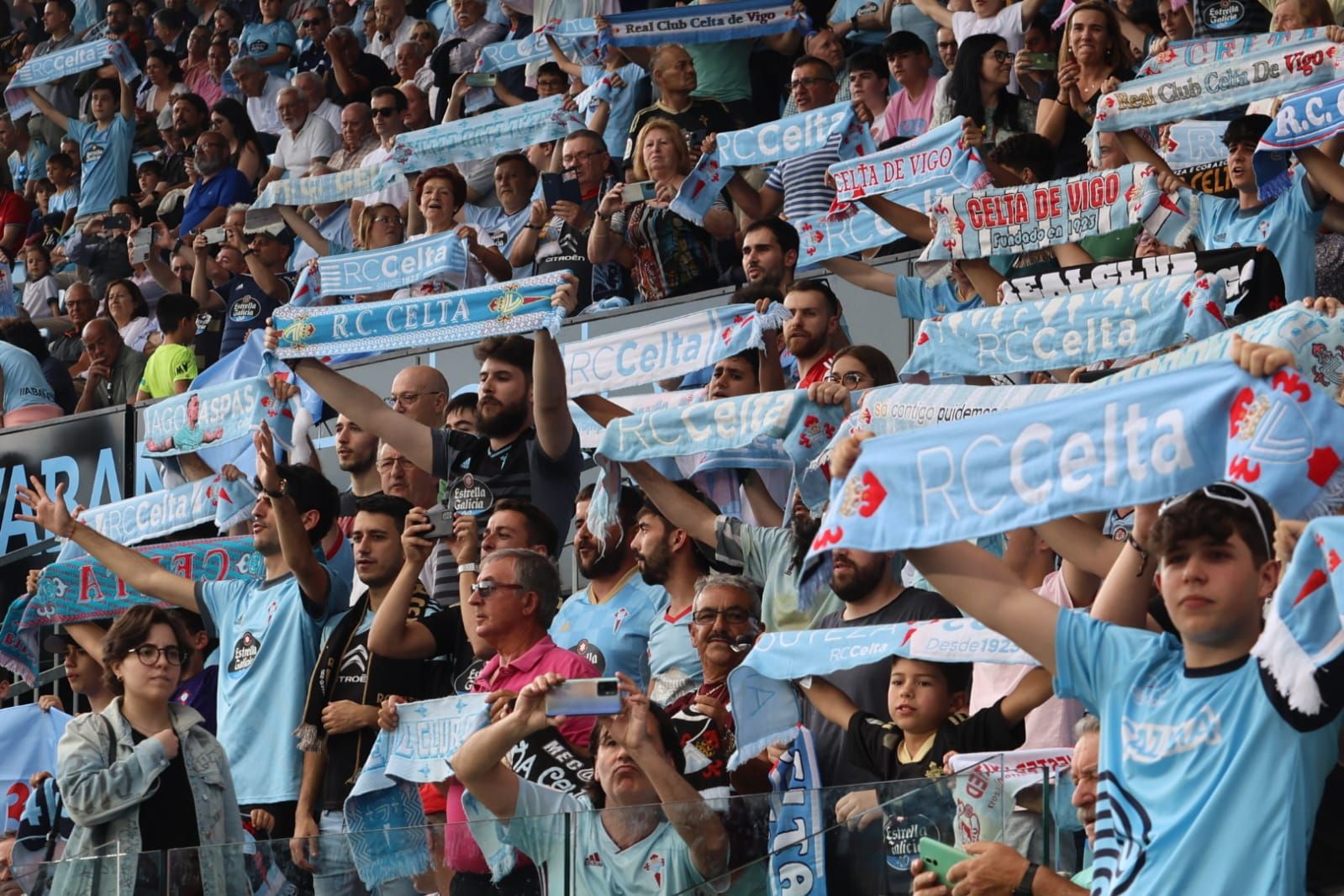 El Celta-Girona, en imágenes