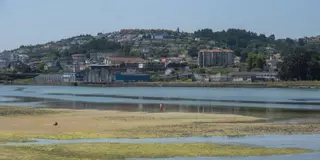 Los mariscadores de O Burgo alertan de que la ría solo tiene bivalvos para faenar dos días