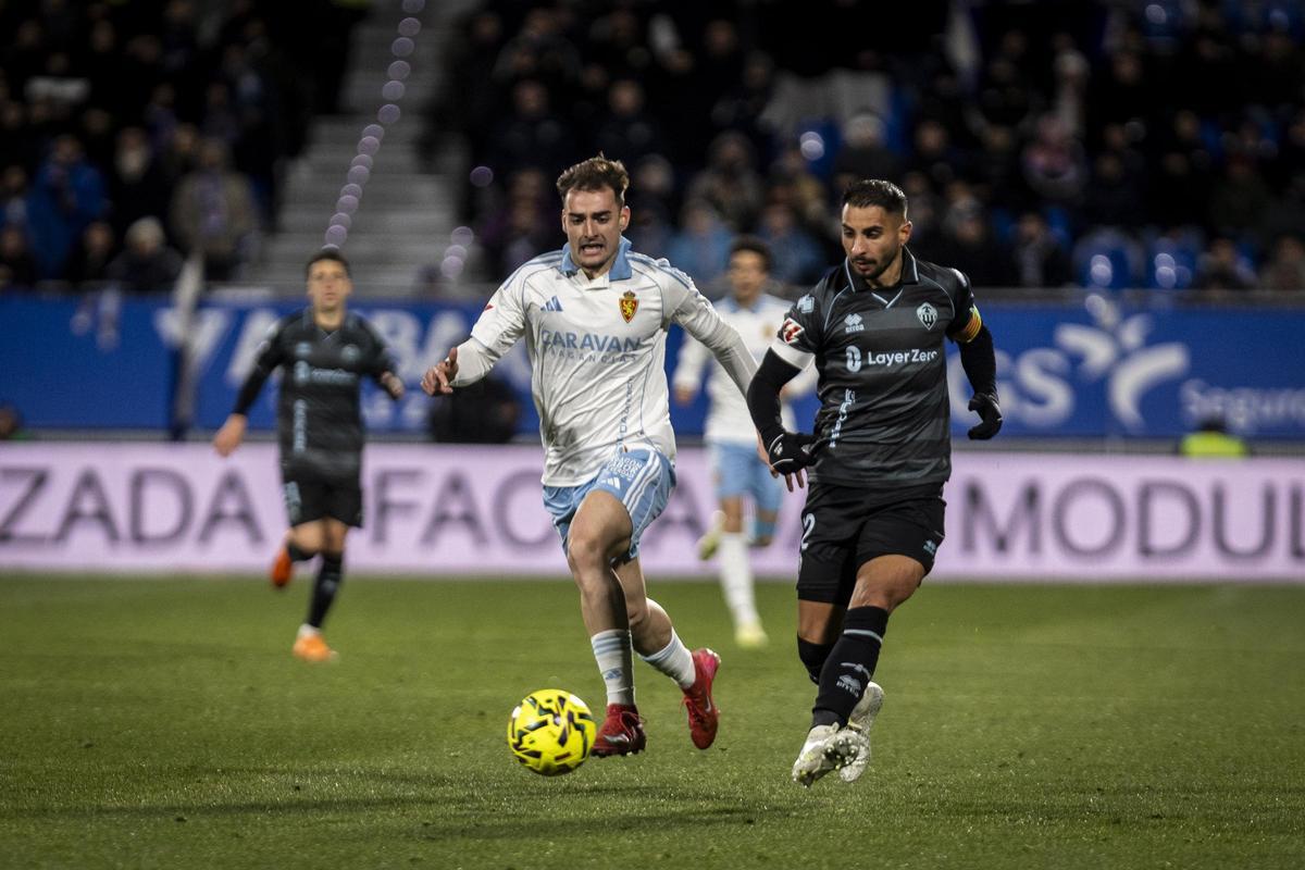 El Real Zaragoza-CD Castellón en el Ibercaja Estadio, con Jérémy Mellot.