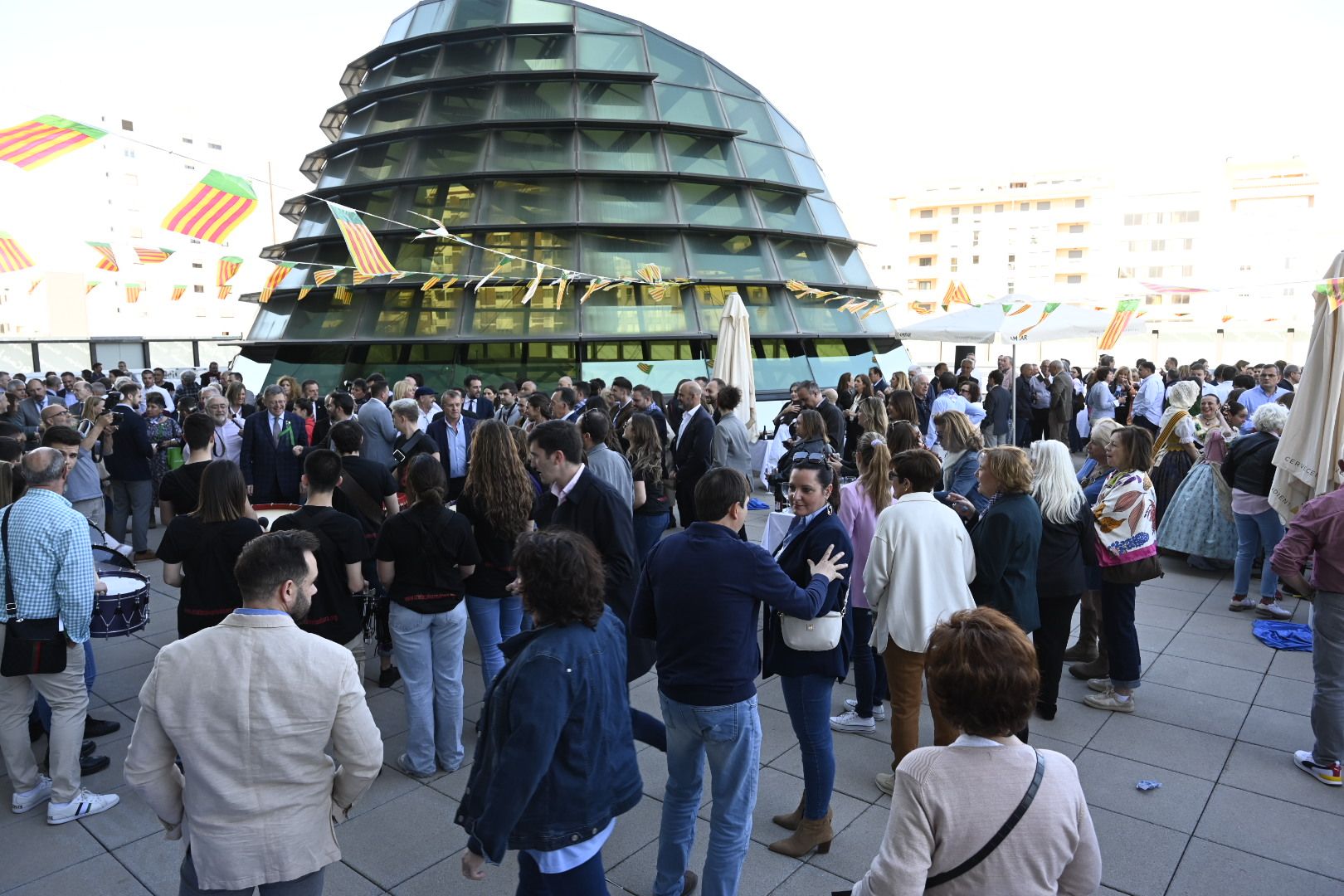 Fotos: La Bodeguilla de 'Mediterráneo' es el principal punto de encuentro durante las fiestas de la Magdalena