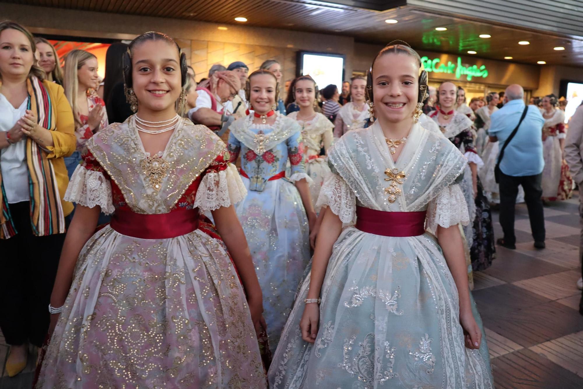 La primera gran prueba de María Estela, Marina y las cortes en la Festa per a Tots