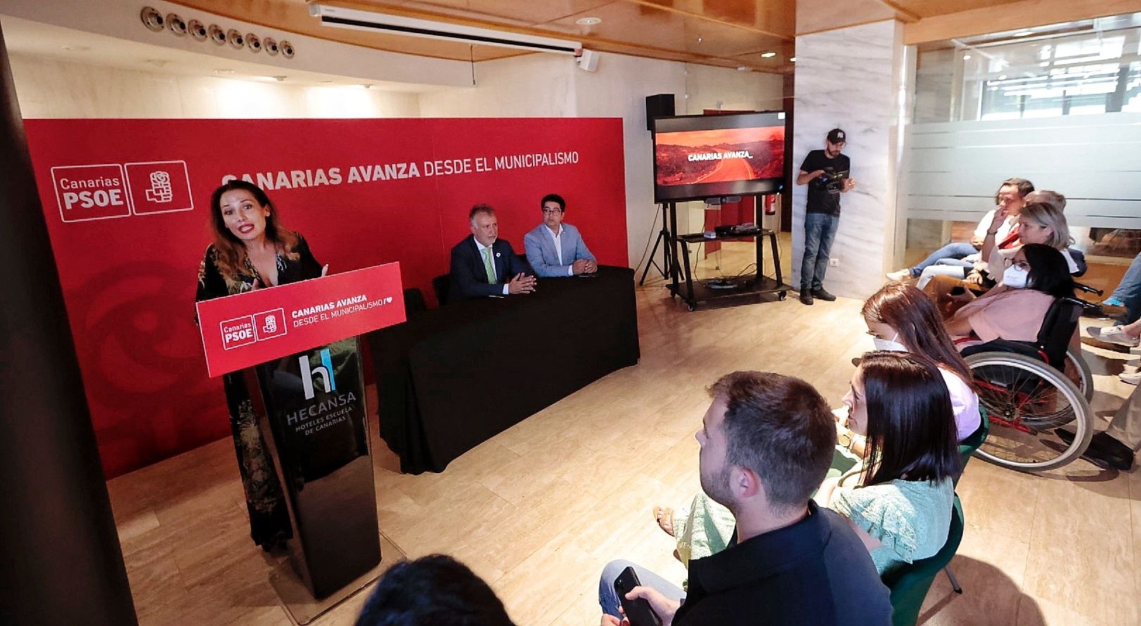 Encuentro de Ángel Víctor Torres y portavoces municipales del PSOE