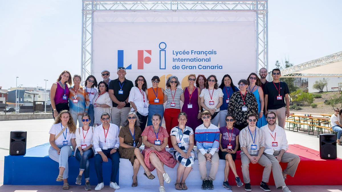 El Liceo Francés Internacional de Gran Canaria acerca Francia a sus visitantes en una exitosa jornada de Puertas Abiertas