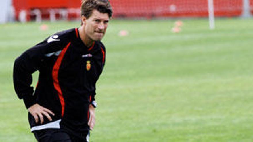 Laudrup en el entrenamiento de hoy.