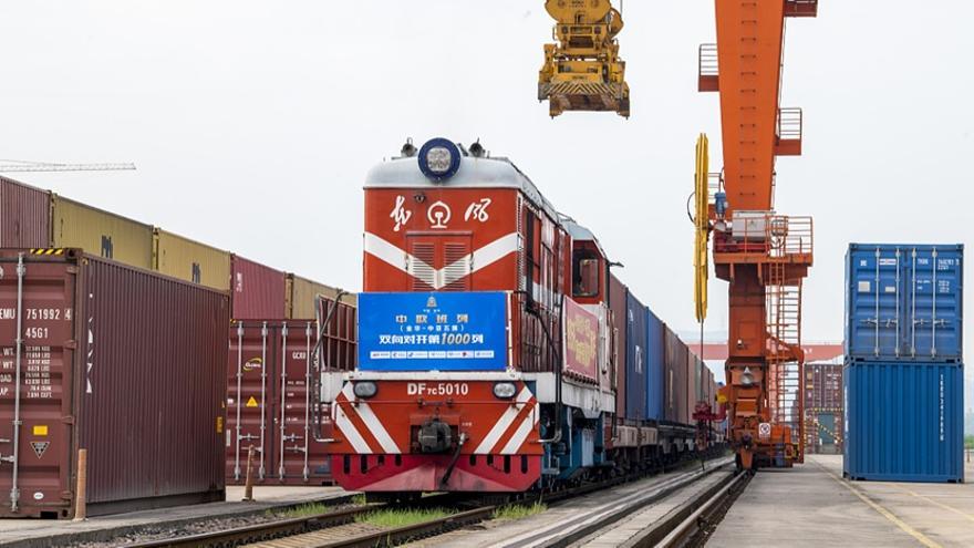 Cómo son los trenes de carga China-Europa, la moderna Ruta de la Seda