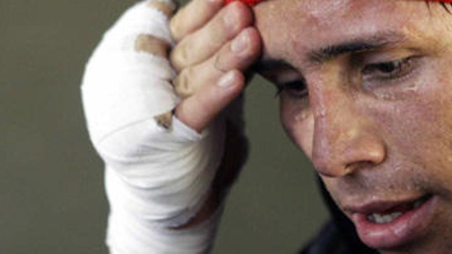 Un campeón mundial de boxeo se suicida tras matar a su mujer