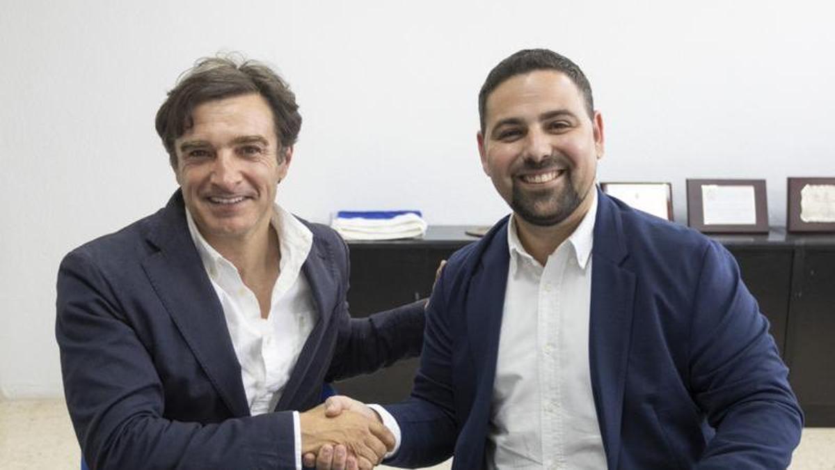 Carlos Parodi junto a Aitor Pérez
