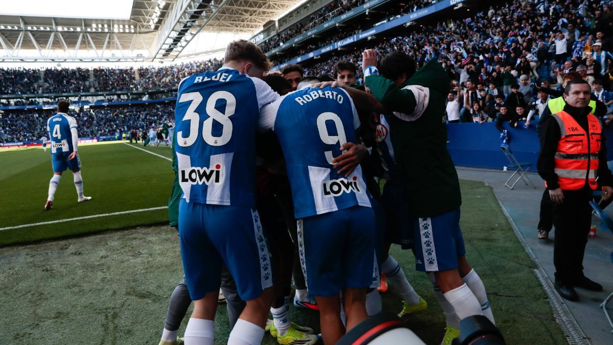 El Espanyol frena la hemorragia