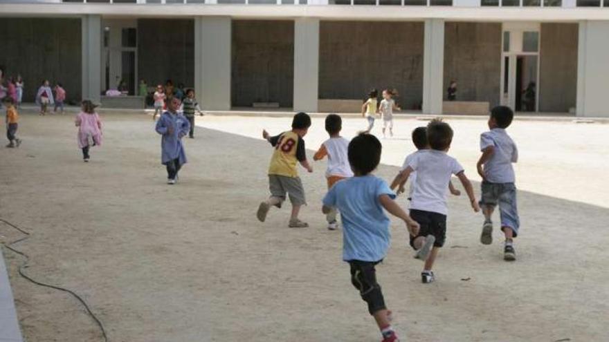 La Xunta pesará a unos 7.000 escolares para combatir la obesidad infantil