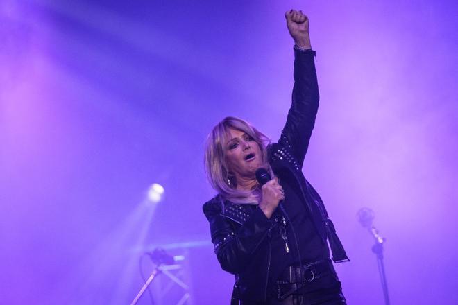Muere Bonnie Tyler: así fue su histórica actuación en Tenerife en el 2021