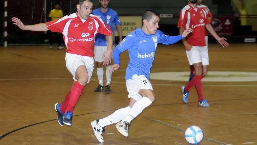 El jugador del Mimela-Inversia Kinso, en un partido anterior jugado en A Estrada. // Bernabé