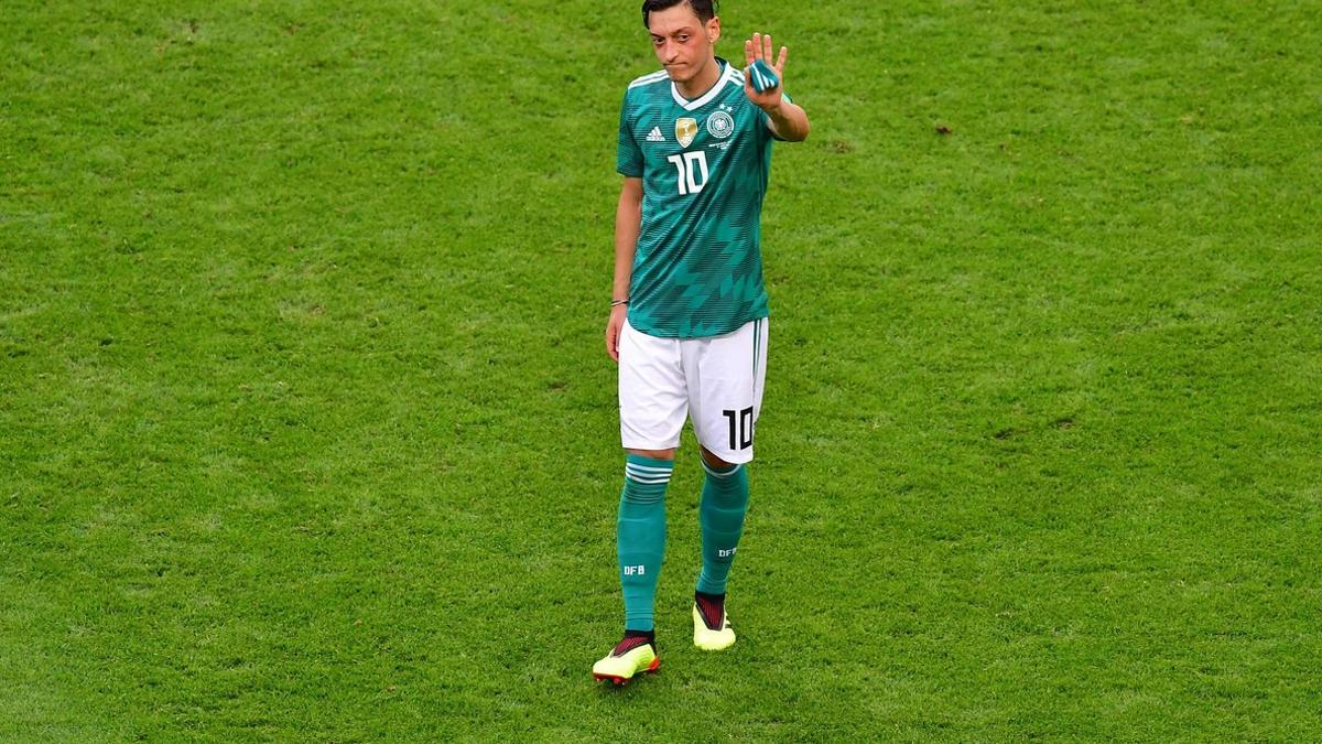 Mesut Özil con la selección alemana