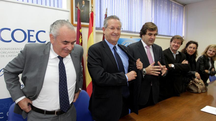 La rueda de prensa se celebró en la sede de COEC.