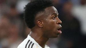 Vinícius arruïna la millor tarda de Xabi Vinícius arruïna la millor tarda de Xabi