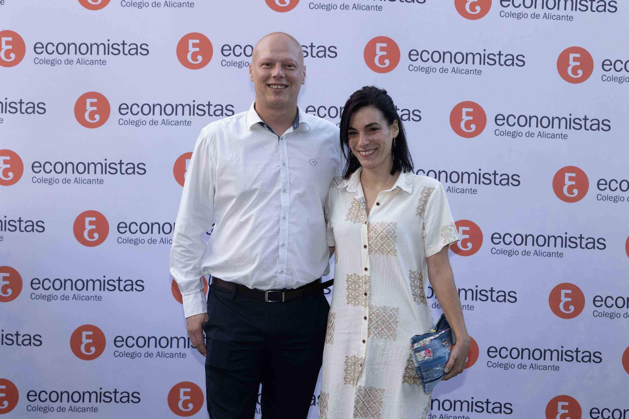 El Colegio de Economistas de Alicante celebra su cena anual en honor a su patrón