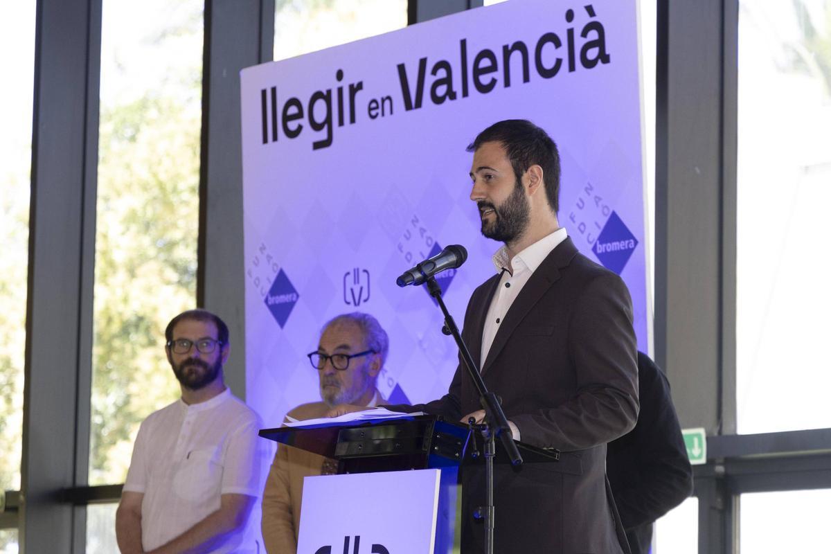 Presentació de la campanya "Llegir en valencià", que arranca el 21 de juny en Levante-EMV
