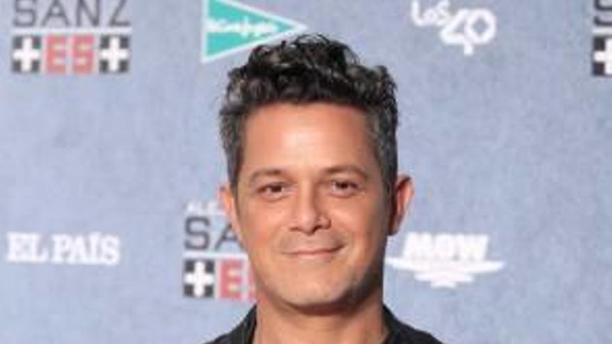 Alejandro Sanz.