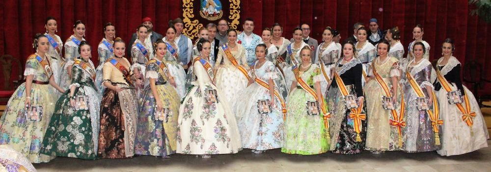 Jornada dominical de intercambio de fotos Fallas 2019