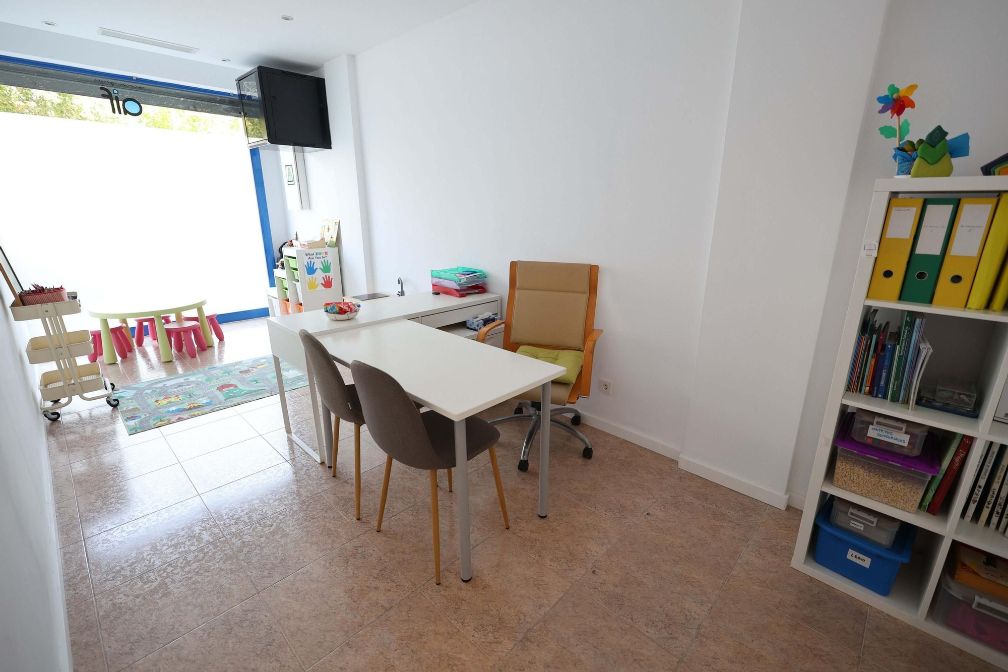 Inauguración de la nueva sede de la asociación de Asperger en Ibiza