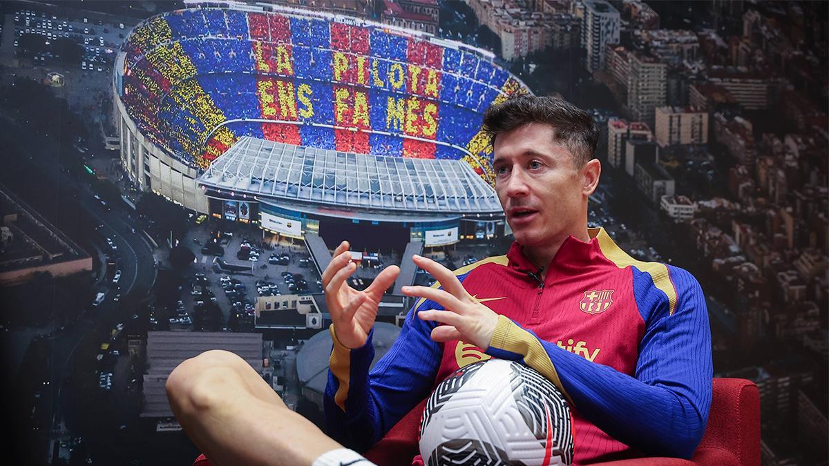 Lewandowski: "Sí, claro, es un objetivo jugar en el nuevo estadio"