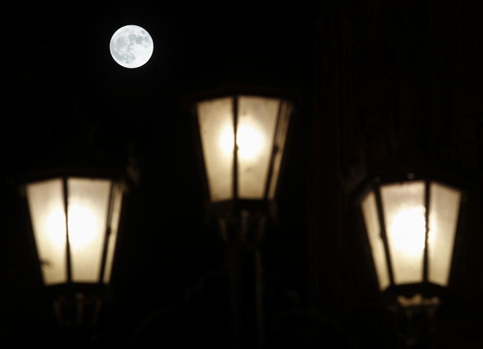 La luna llena  desde en Asturias