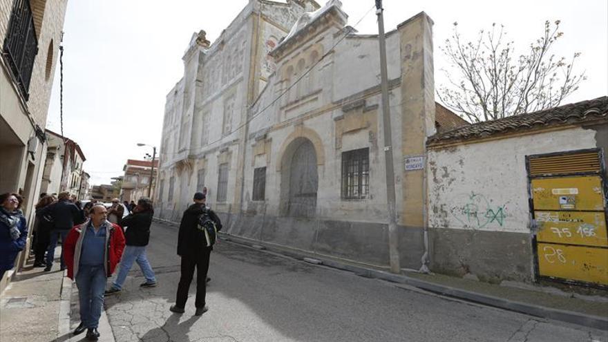 Unas jornadas en Casetas reivindican el valor de su harinera