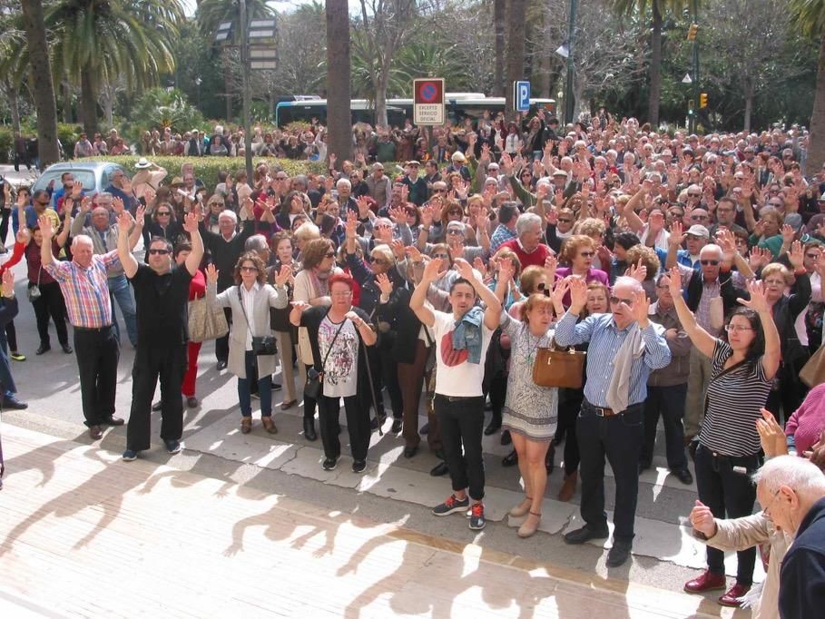 Manifestación contra el impuesto de sucesiones