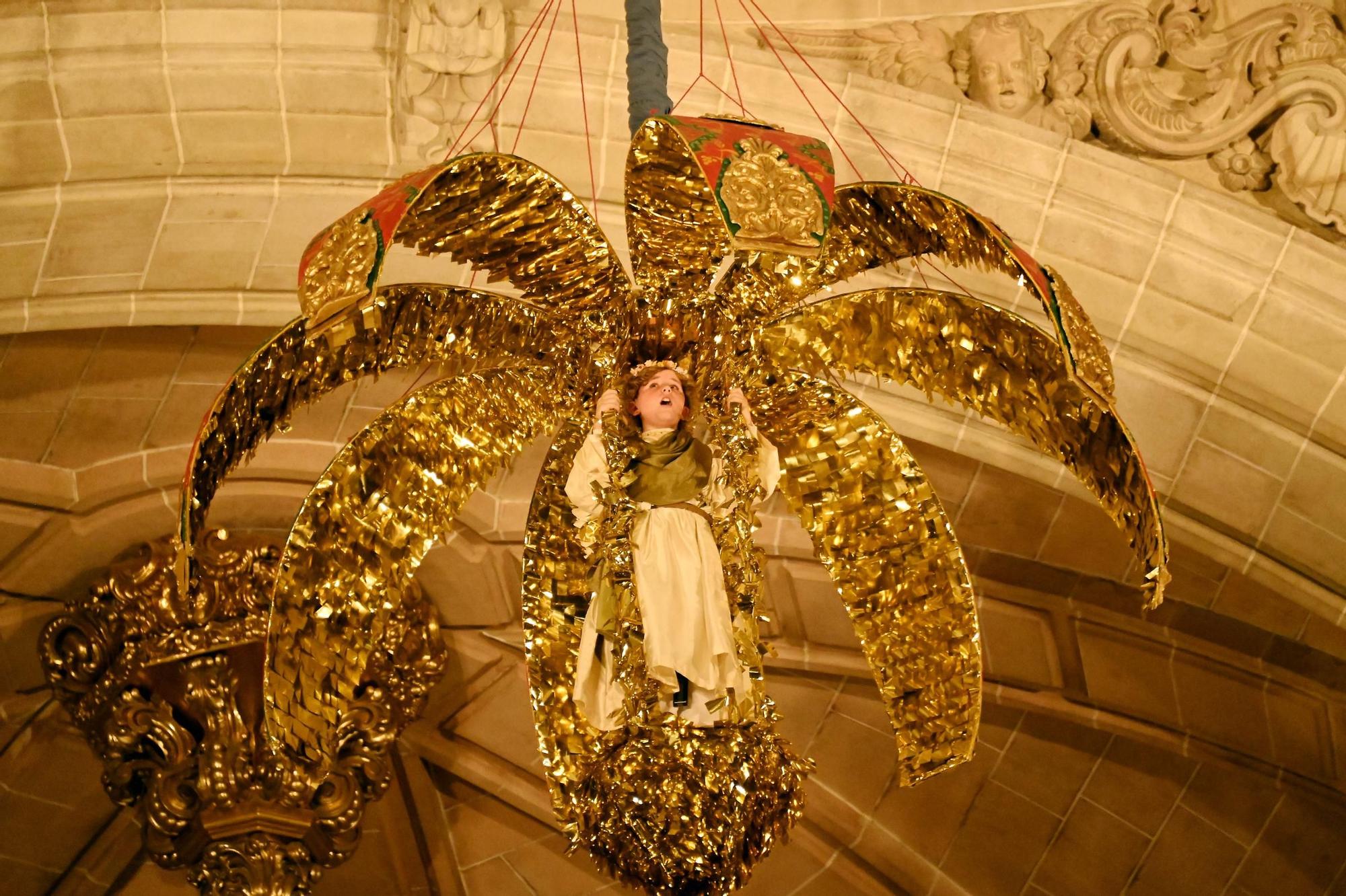 Representacion extraordinaria del misteri d'Elx