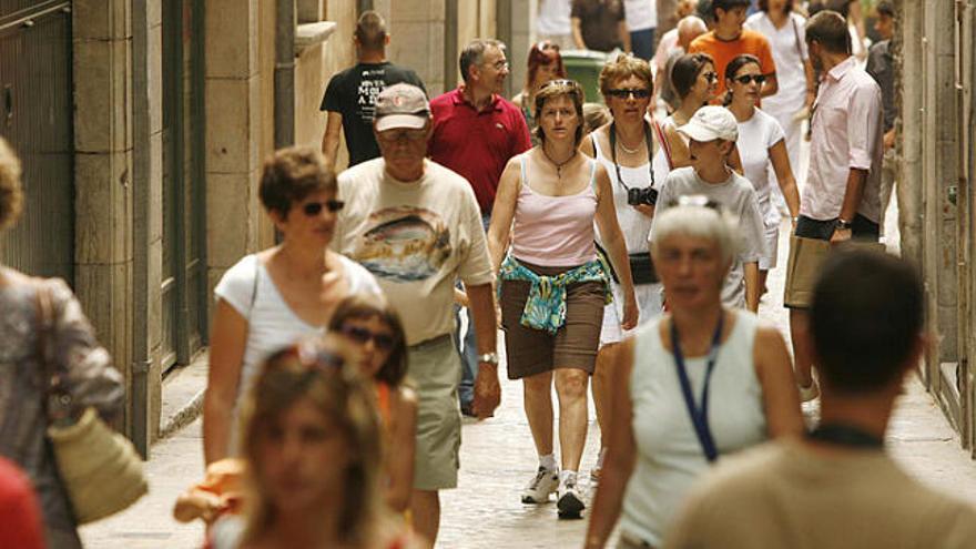 El turisme estatal ha aconseguit almenys mitigar la caiguda de l&#039;estranger als hotels gironins.