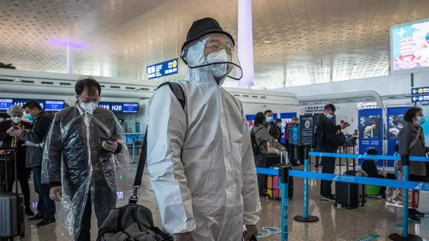 China permitirá la vuelta de europeos de 36 países con permiso de residencia