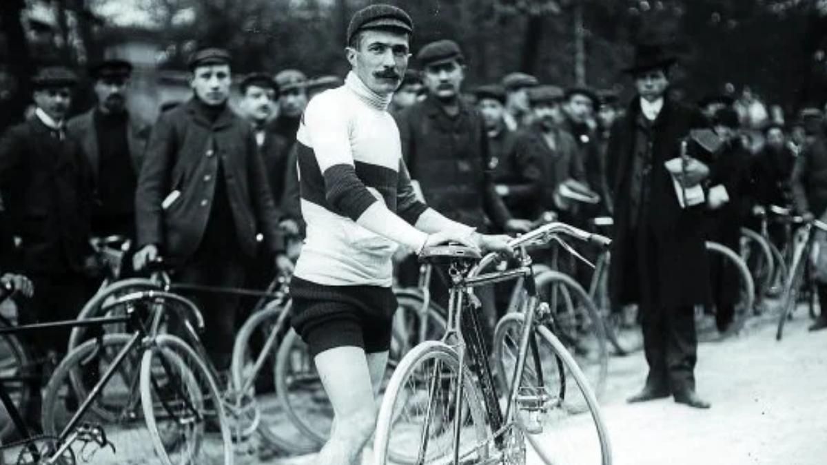 Pottier, primer ciclista que coronó un puerto del Tour.