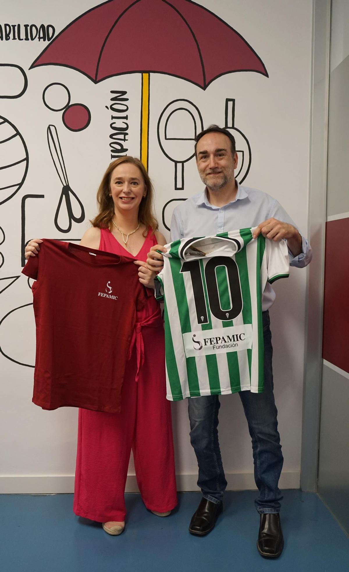 Beatriz Sedano y José Luis Llergo.