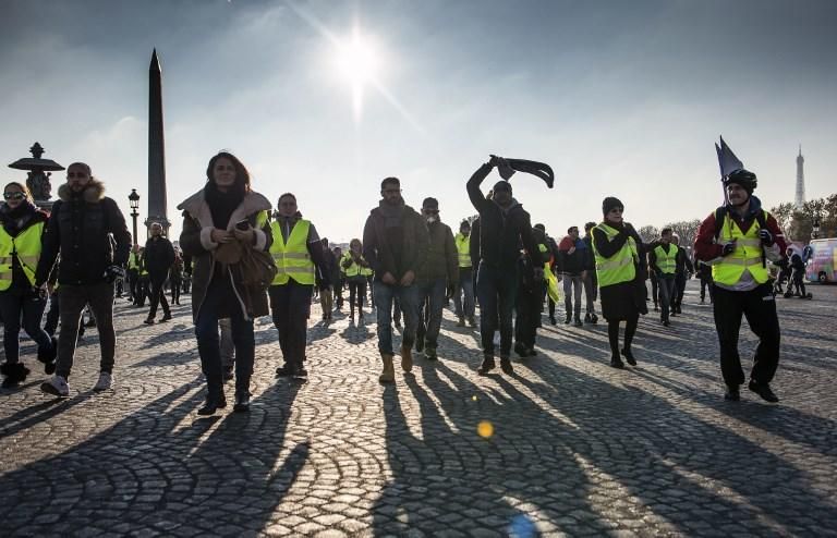 Los ''chalecos amarillos'' protestan en Francia