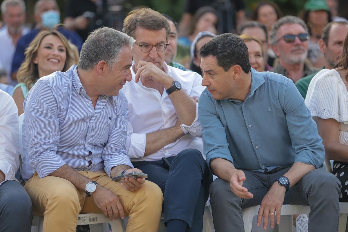 Feijóo, Moreno y Bendodo en el acto central de campaña.