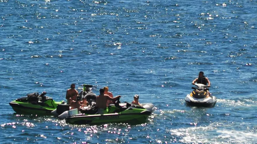 La Guardia Civil ya piensa en las motos de agua