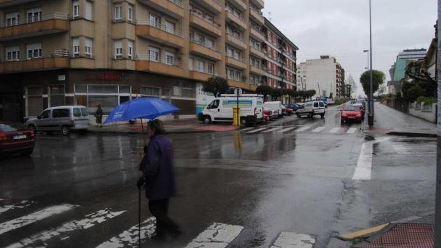 La calle Florencio Rodríguez, en Pola de Siero.