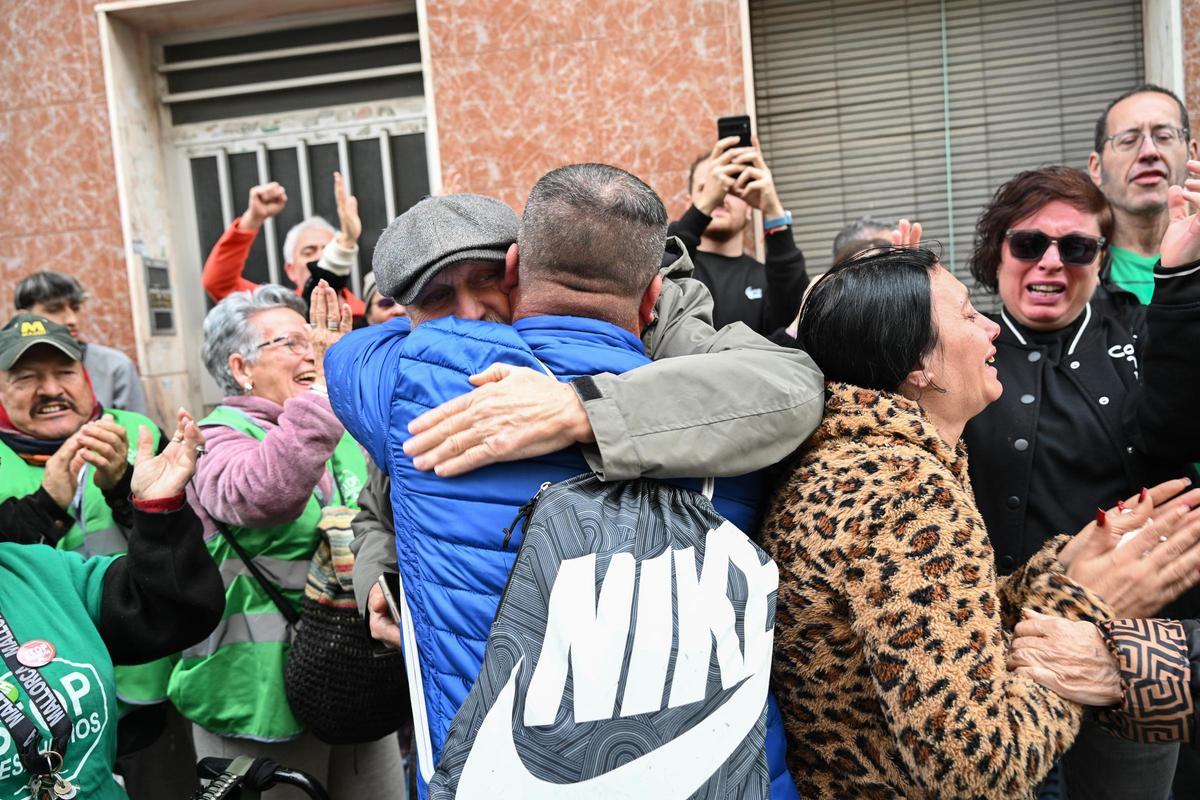 Un mes para lograr encontrar una vivienda a una familia con cuatro hijos menores en Elche