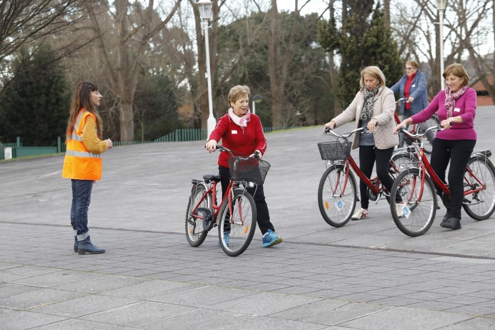 Así se aprende a volver a andar en bici