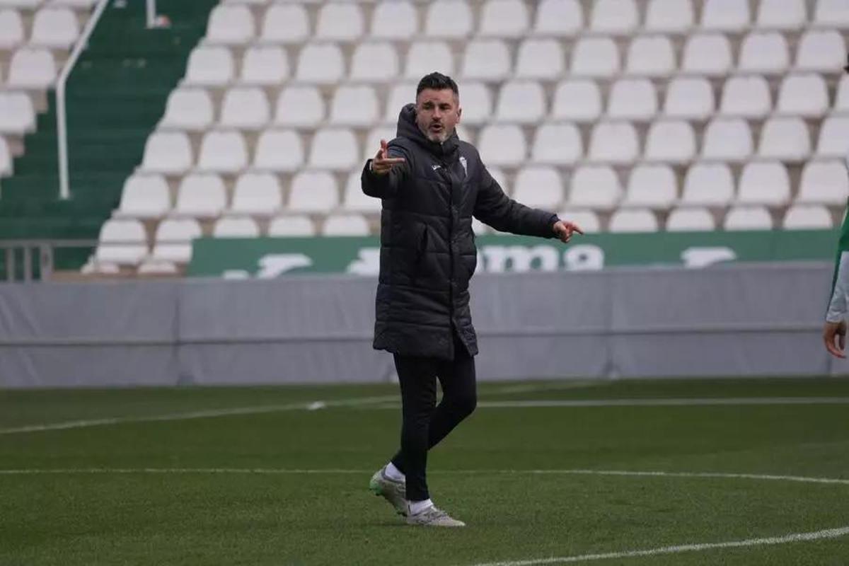 Iván Ania