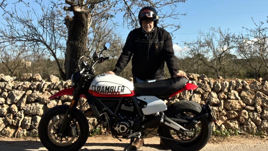 Una italiana apasionadamente divertida: Ducati Scrambler Urban Motard