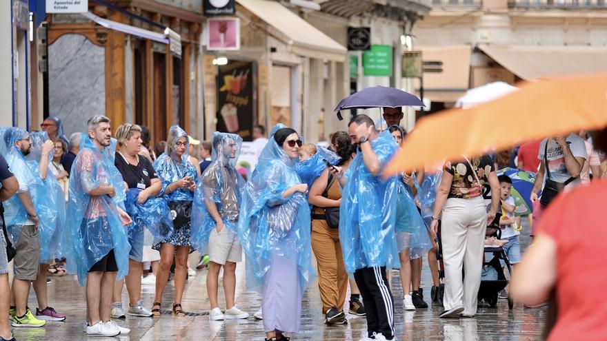 Málaga comienza la semana con una tormenta tropical