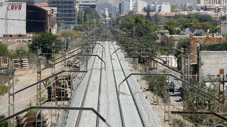 La línea Vila-real-Castellón tiene ya el ancho para la alta velocidad