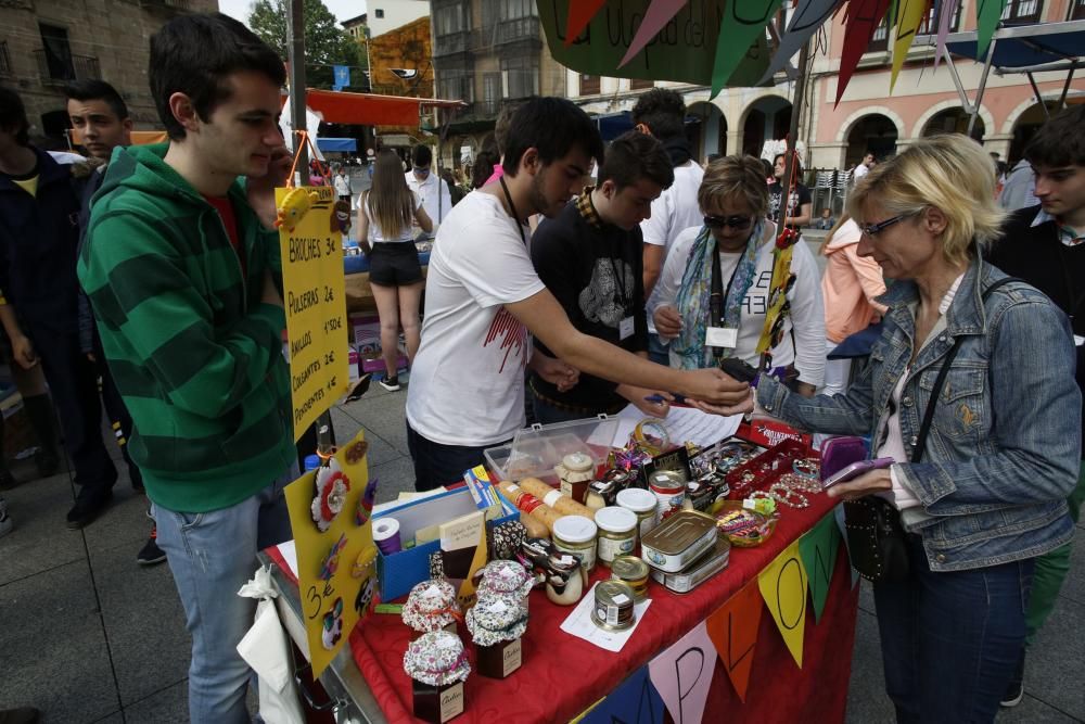 Mercado de cooperativas y asociaciones en Avilés