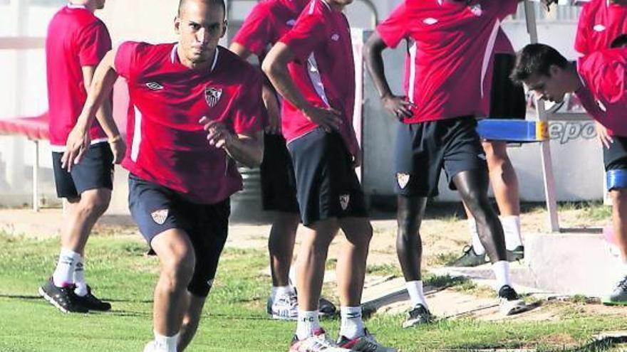 Javi Hervás, en un entrenamiento con el Sevilla.