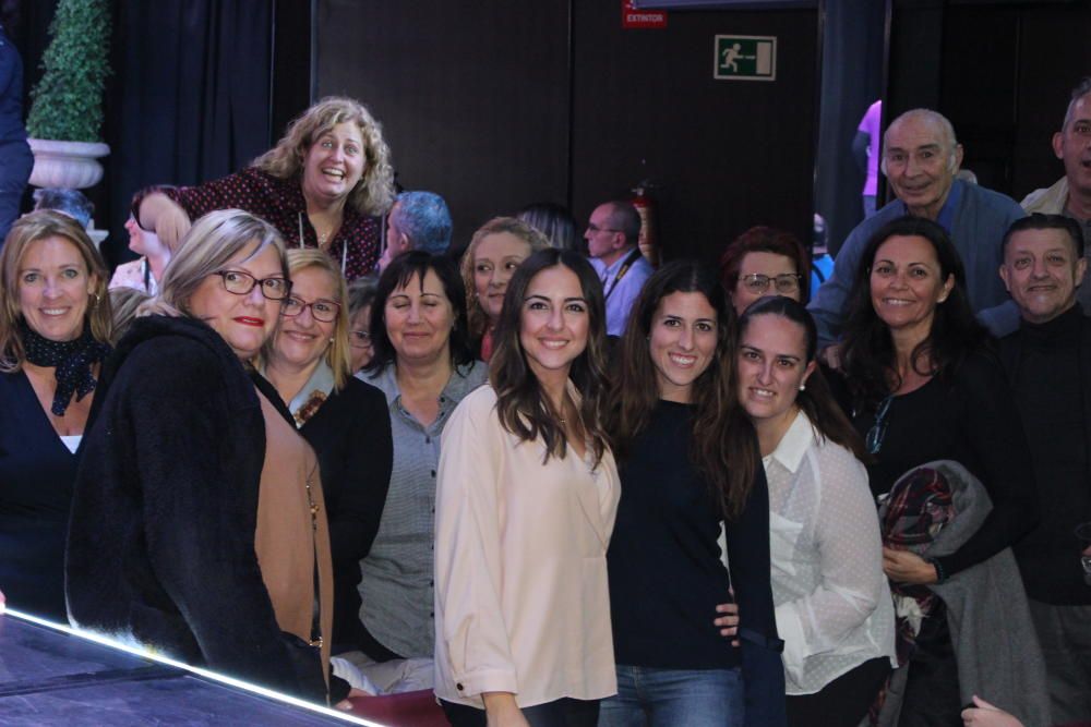 La "fan zone" de la corte, con padres, madres, hermanas...