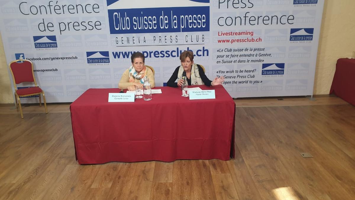 Bienvenida Campillo y Elisa Pavón durante su intervención en el Club Suizo de la Prensa