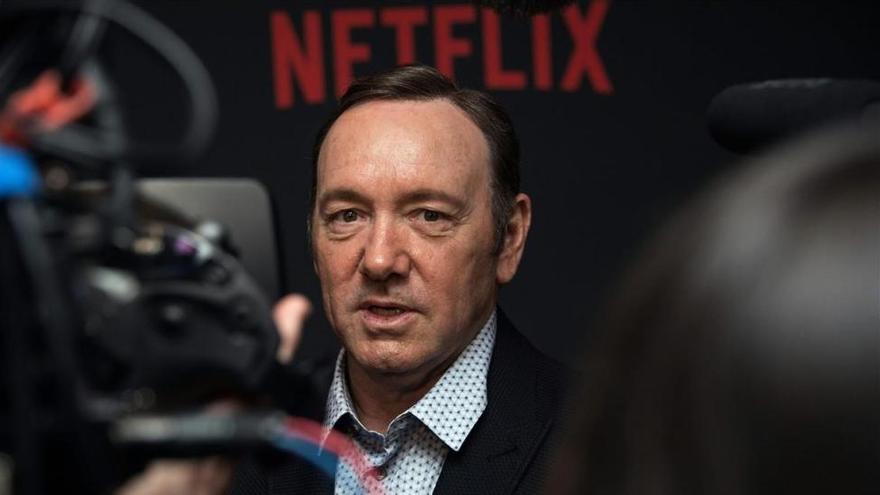 Nuevas denuncias de acoso sexual comprometen a Kevin Spacey