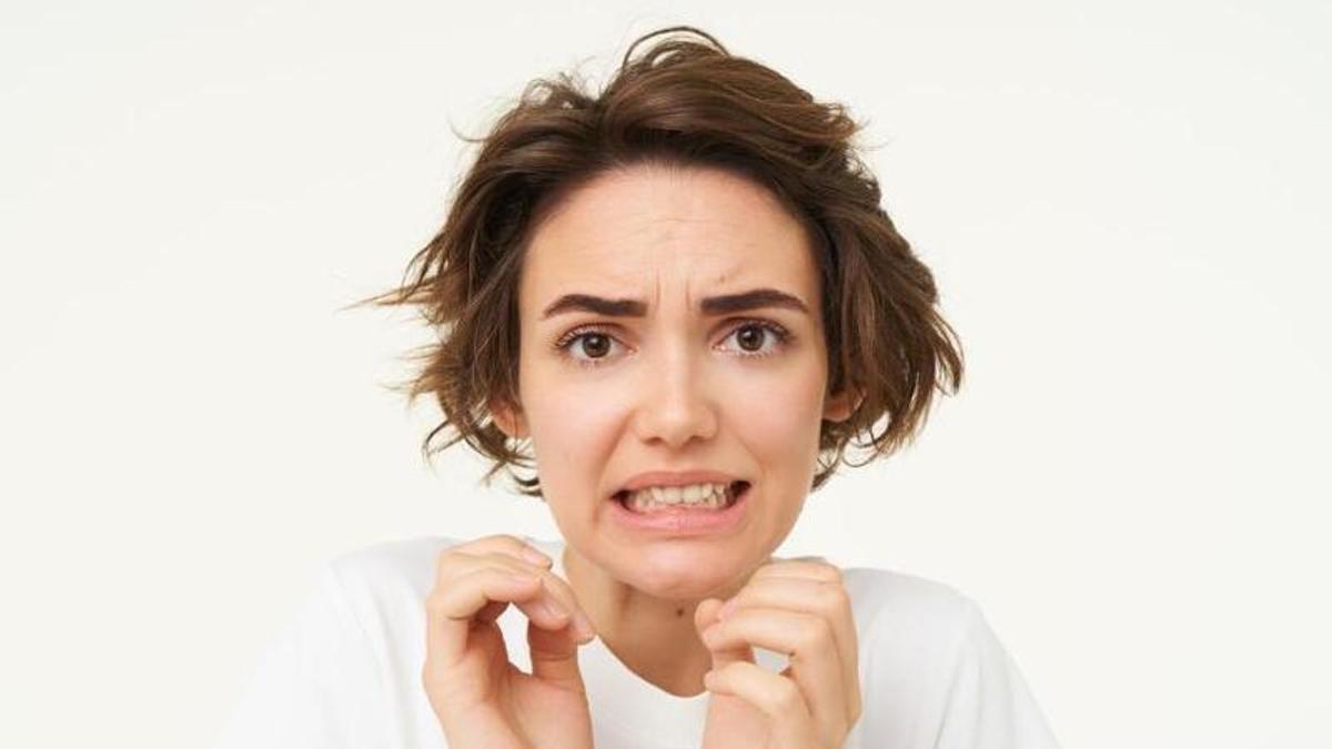 Carrisqueges les dents a la nit?