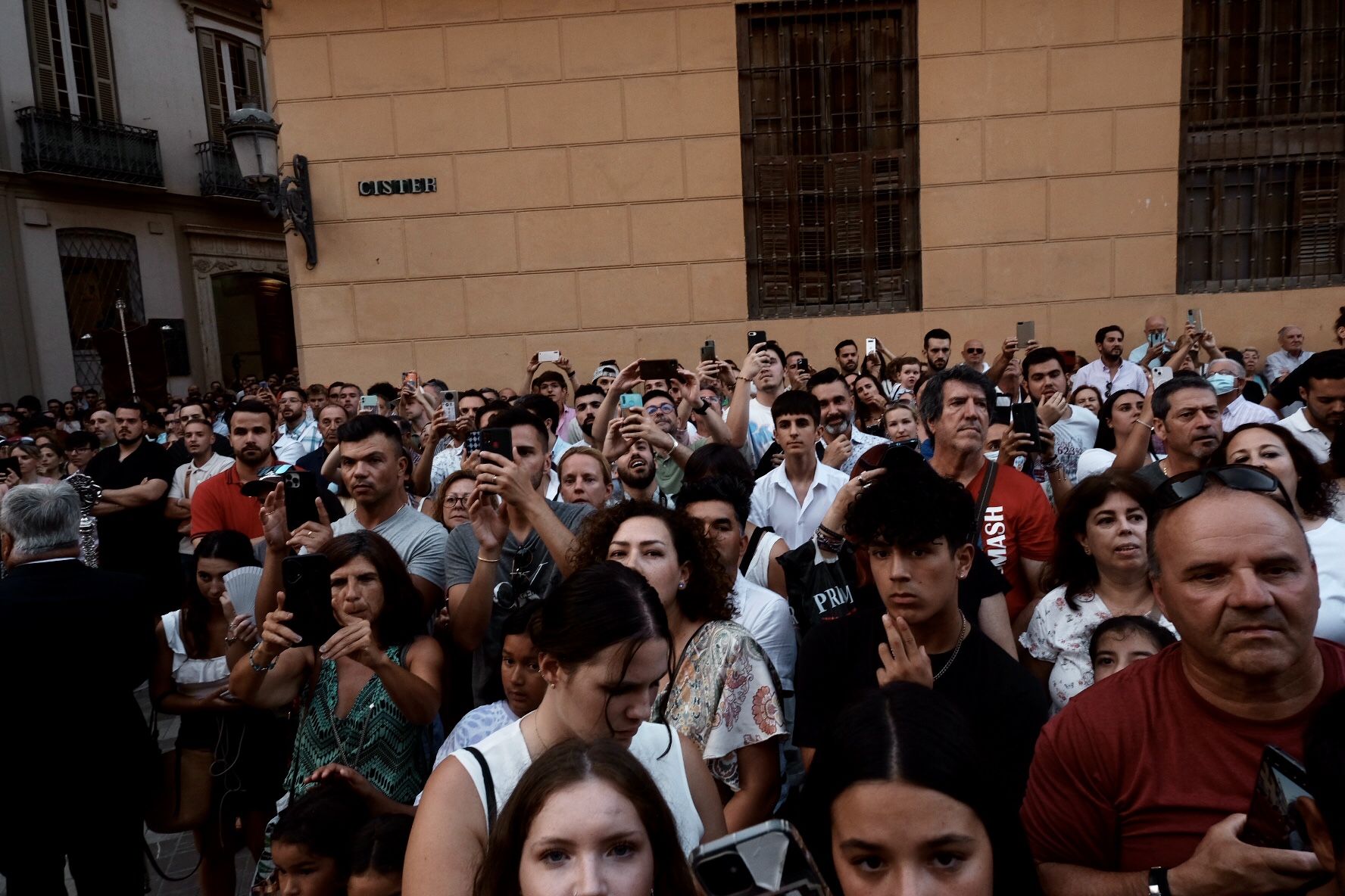 Procesión triunfal de regreso de la Virgen del Carmen de El Perchel.